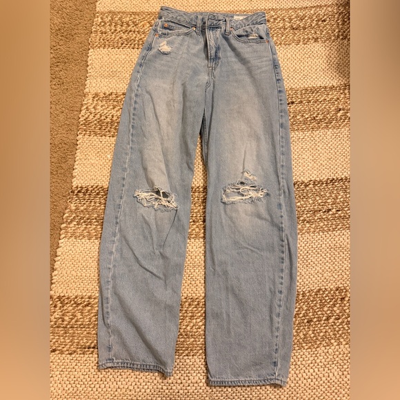 Curvy HighRise Barrel Jean - Picture 3 of 4